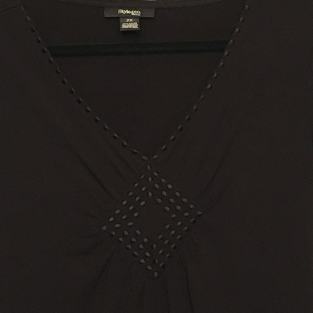 Black V Neck Short Sleeve Embroidered Stretch Top - Picture 2 of 5